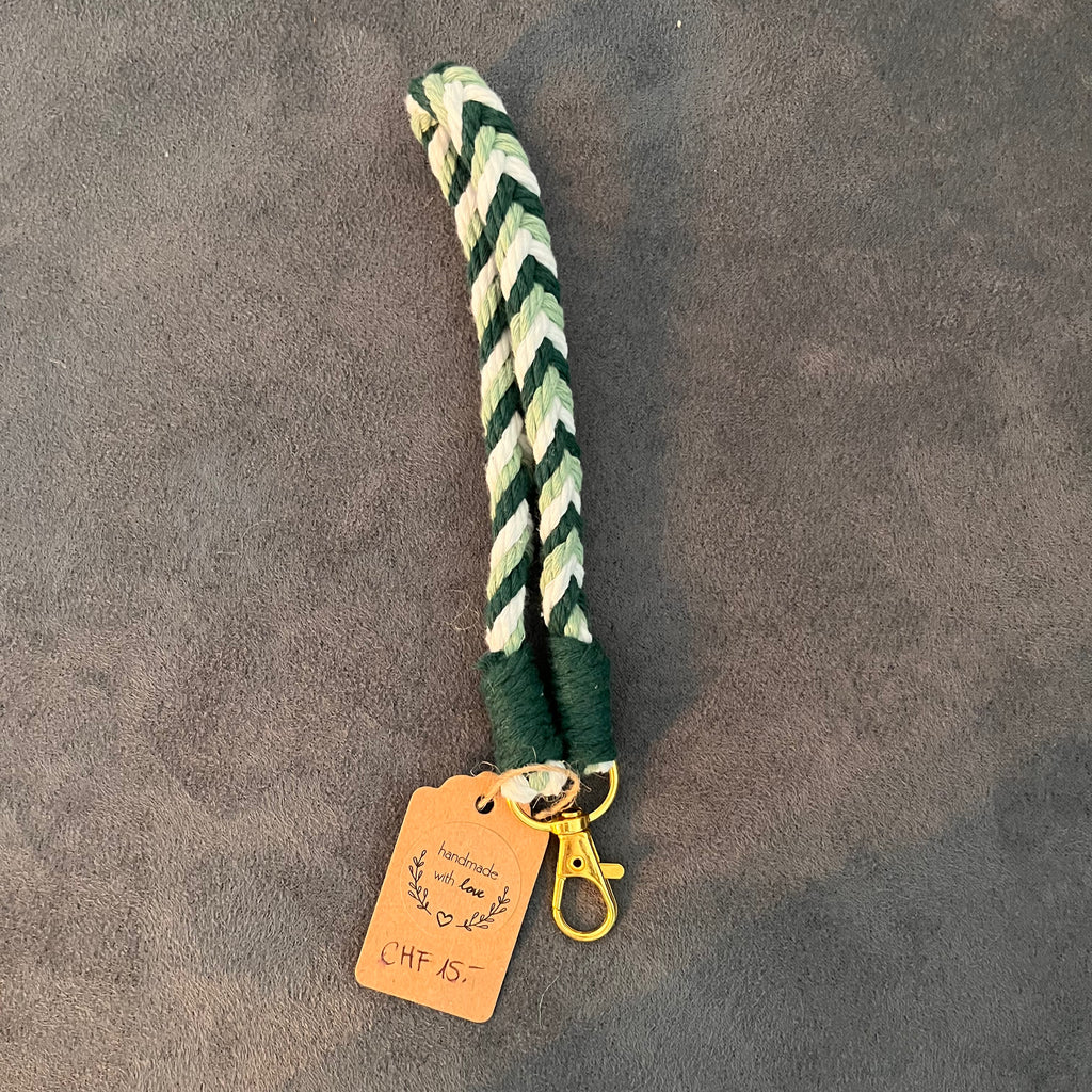 Geflochtene Makramee-Handschlaufe