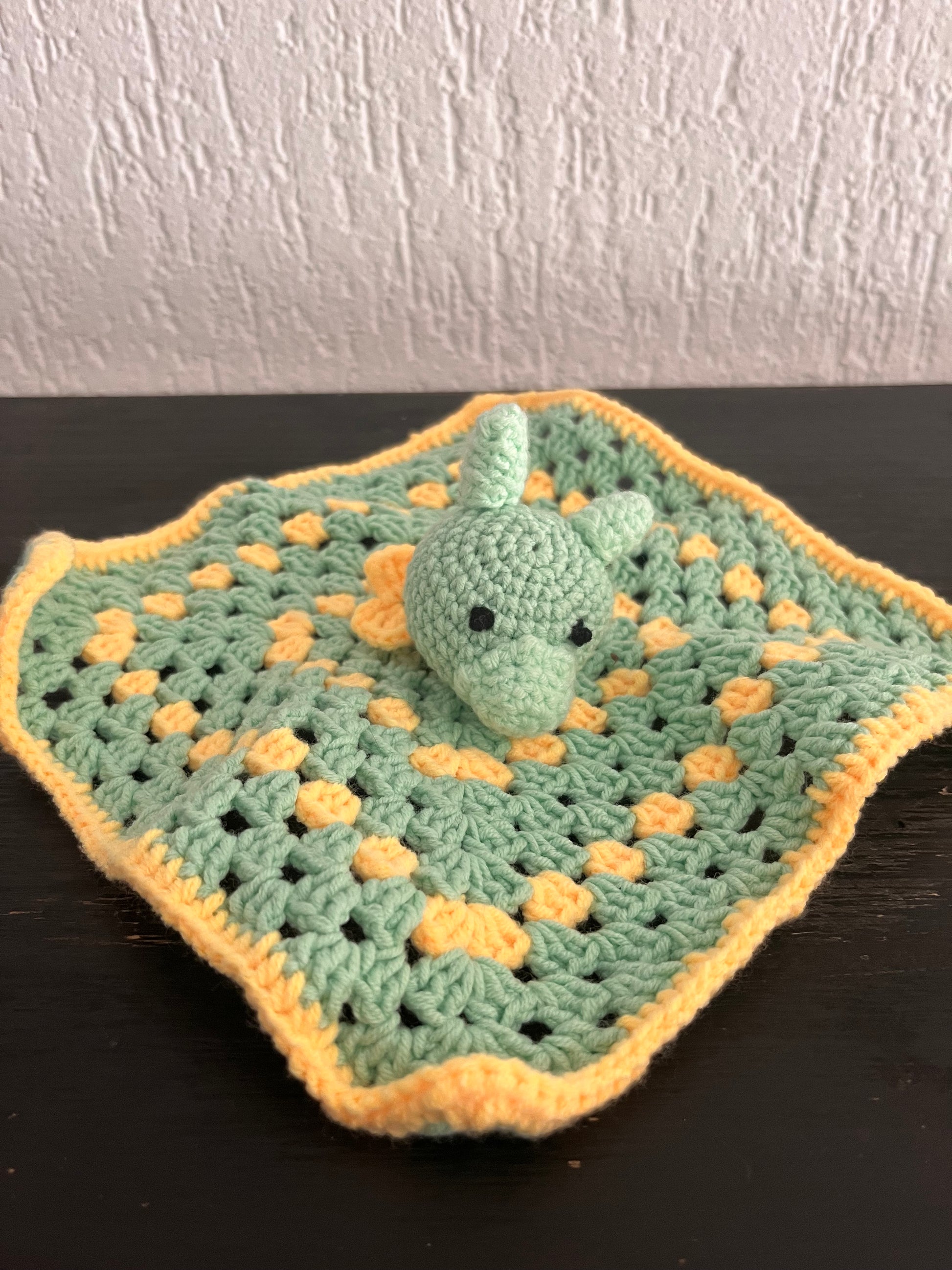 Zum Kuscheln, Trösten und Liebhaben – der freundliche Drache