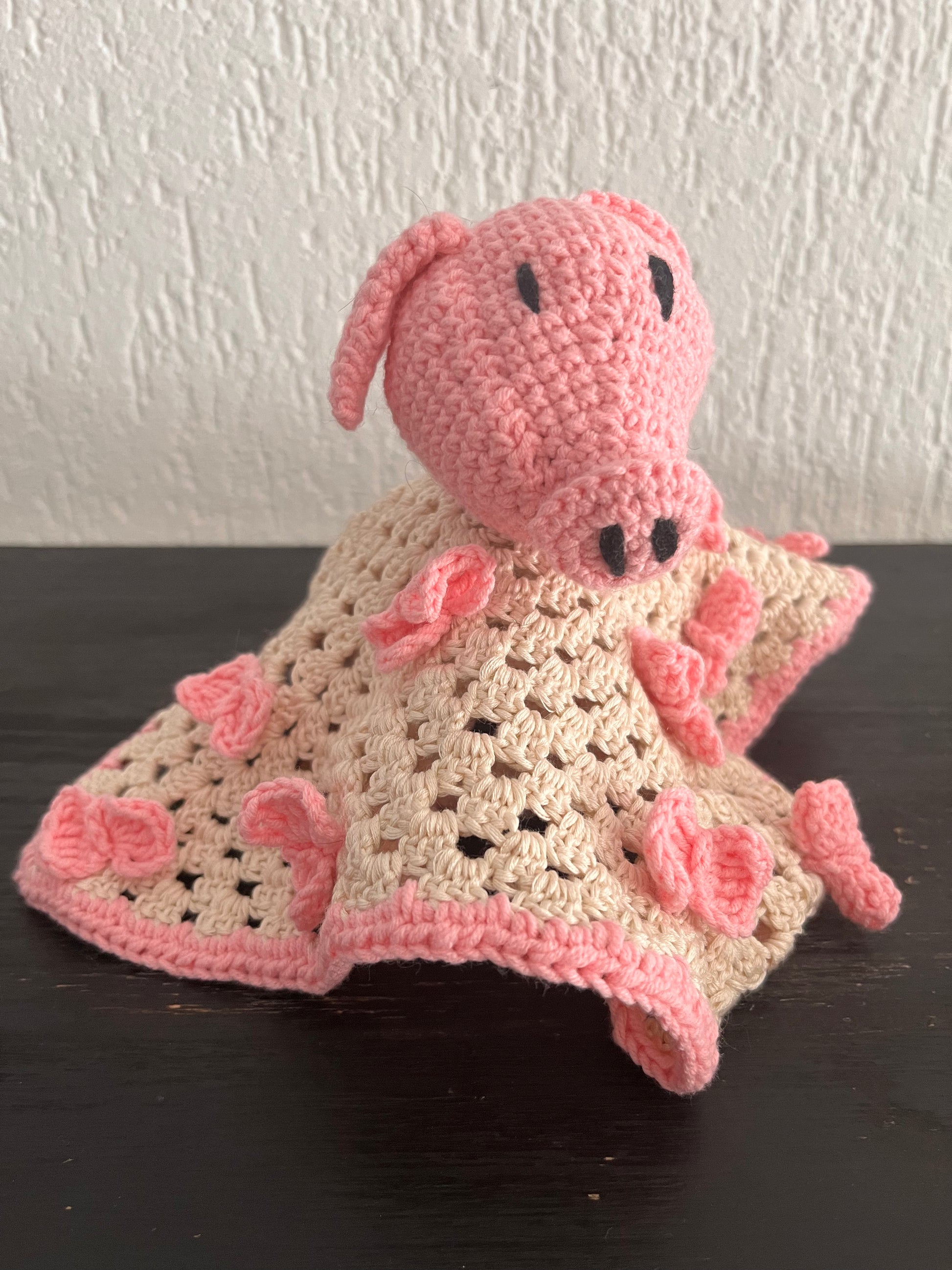 Zum Kuscheln, Trösten und Liebhaben – das kleine Schweinchen