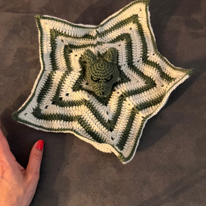 Set „Kleiner Drache“ — liebevoll handgemacht für die Kleinsten
