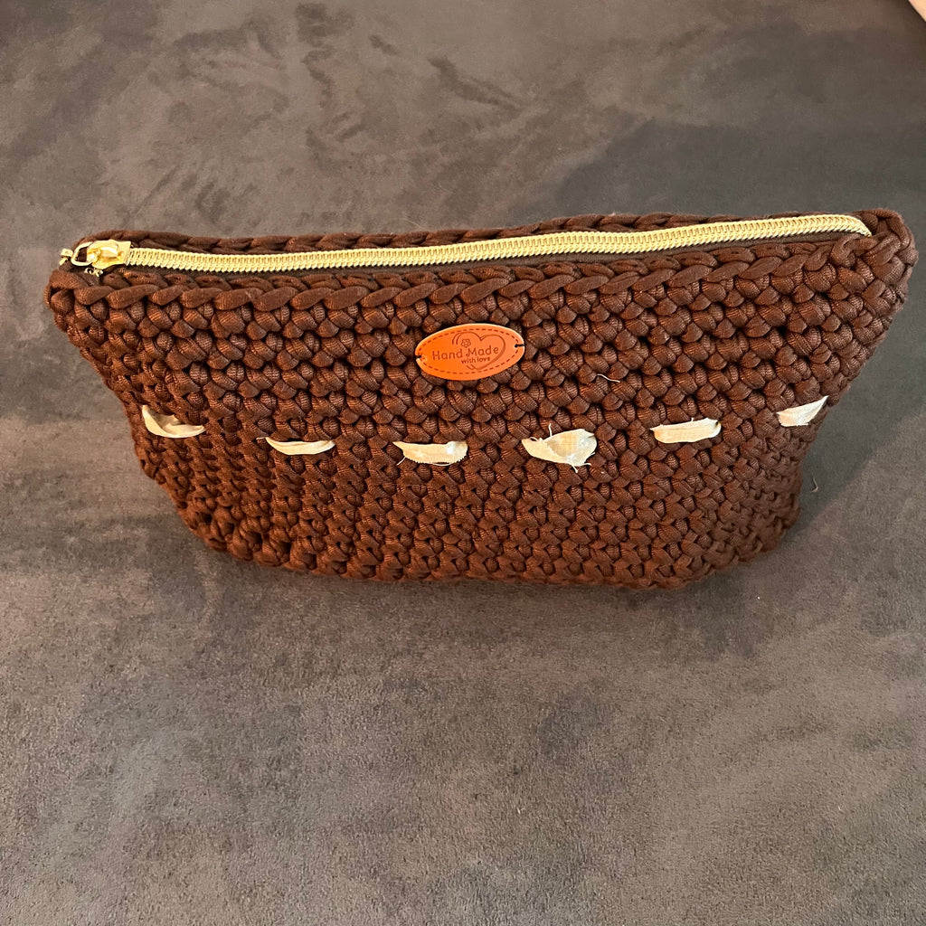 Handgehäkelte Kosmetiktasche aus T-Shirt-Garn – robust, stylisch &amp; individuell