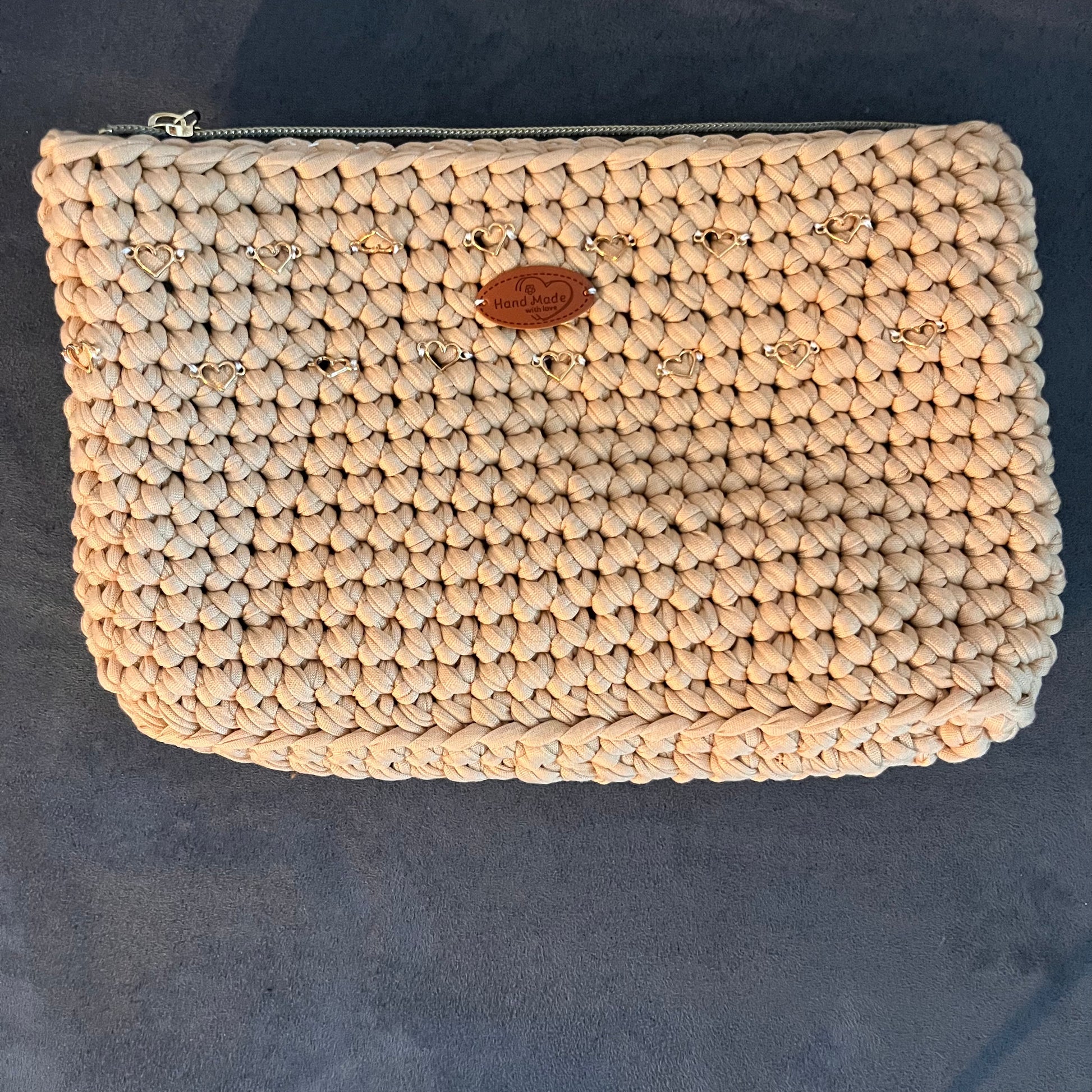 Handgehäkelte Kosmetiktasche aus T-Shirt-Garn – robust, stylisch & individuell