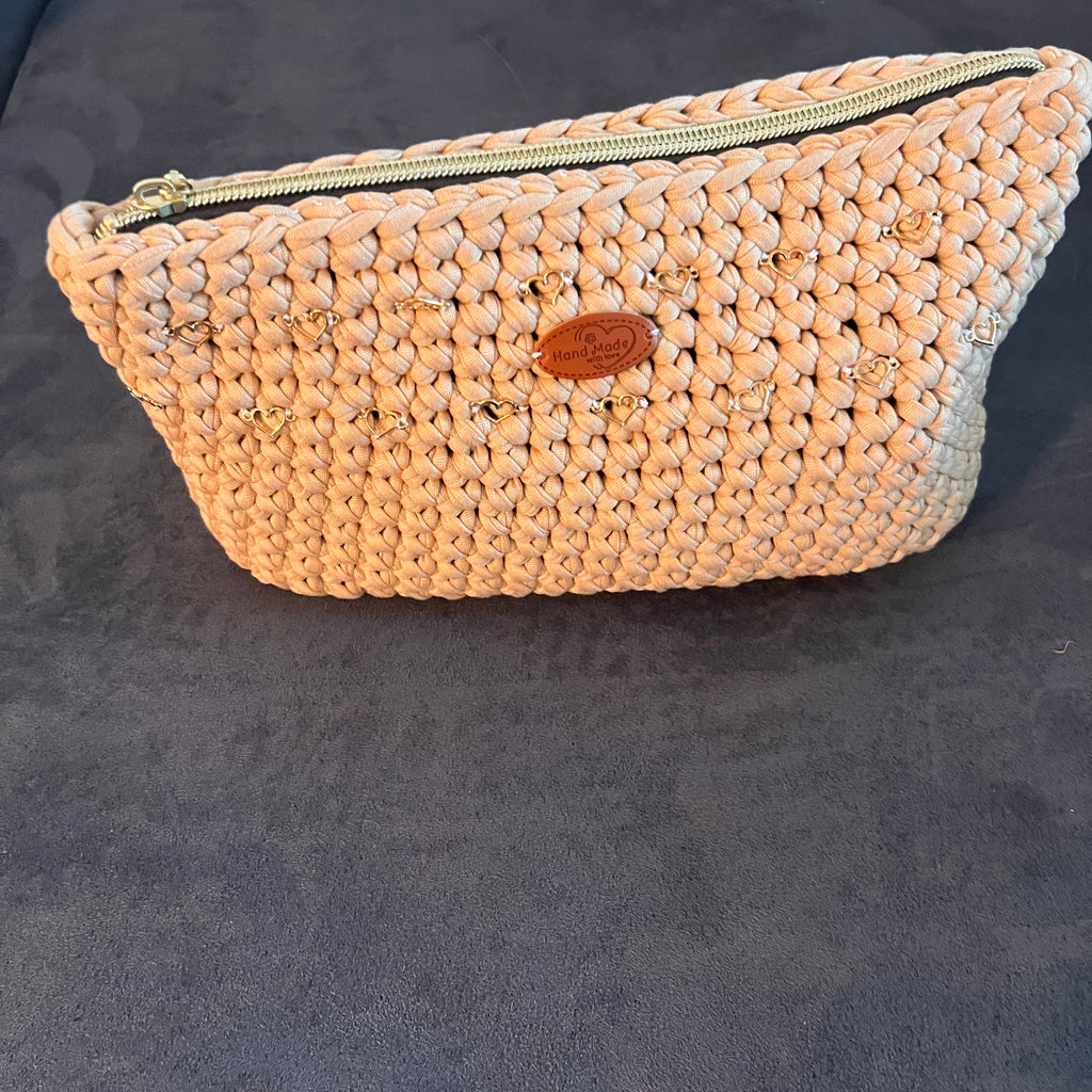 Handgehäkelte Kosmetiktasche aus T-Shirt-Garn – robust, stylisch & individuell