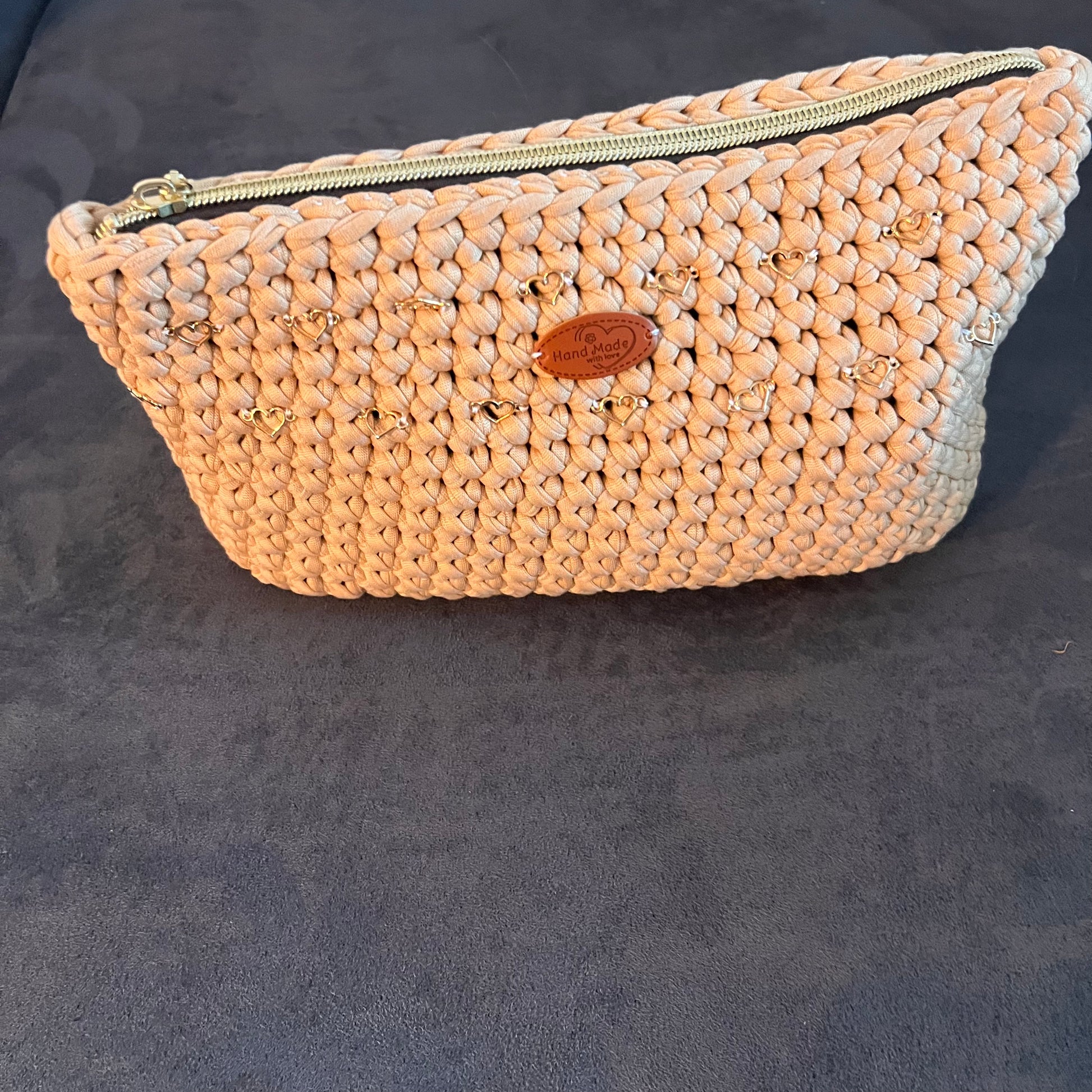 Handgehäkelte Kosmetiktasche aus T-Shirt-Garn – robust, stylisch & individuell