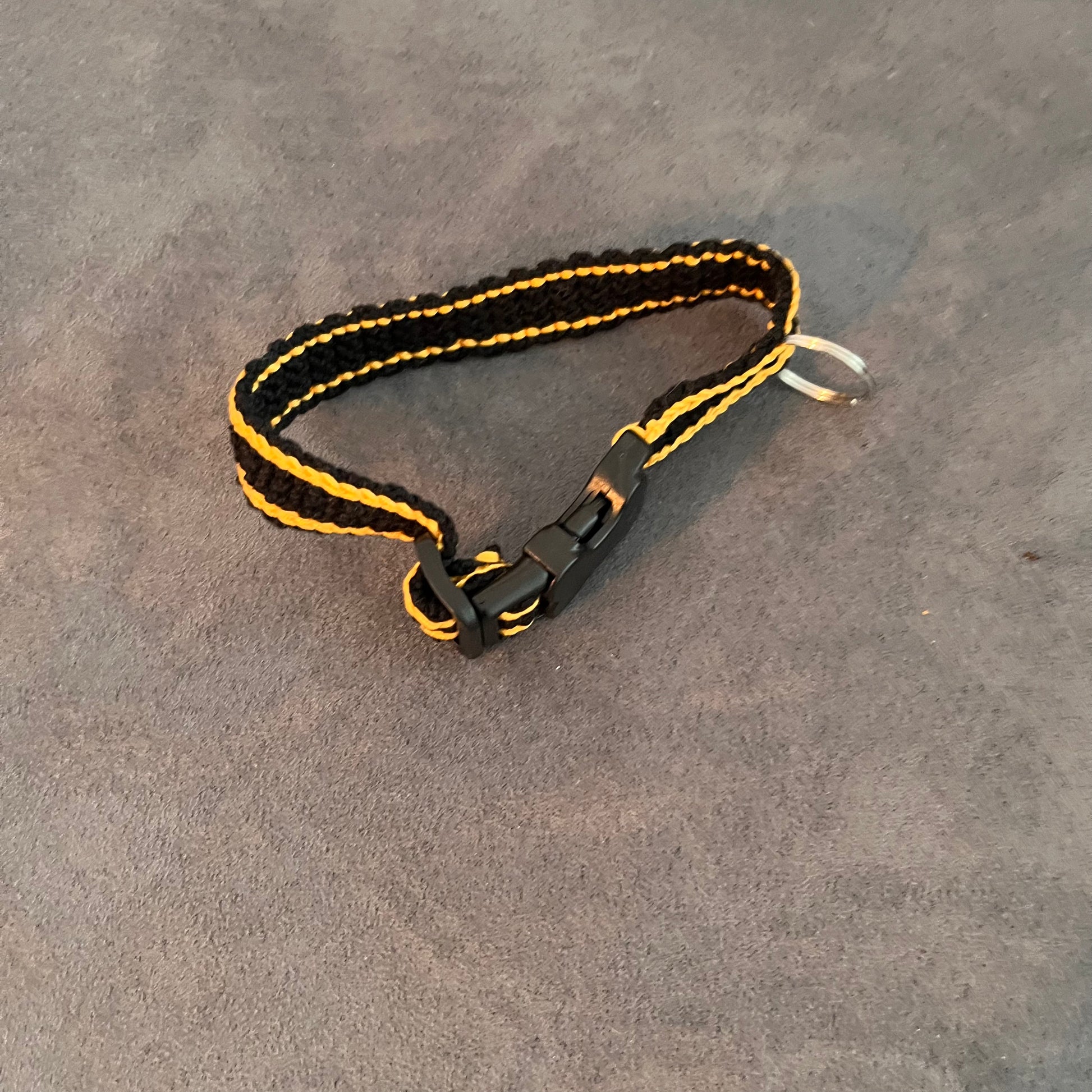 Handgemachte Hundeleine & Halsband-Set – stilvoll, bequem & praktisch