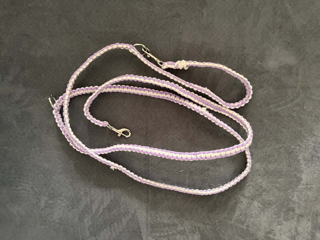 Set aus geknüpfter Hundeleine mit passendem Halsband (beides grössenverstellbar)